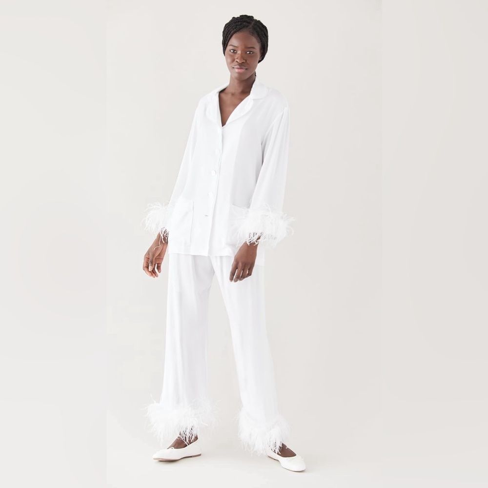 SLEEPER WHITE FEATHER PAJAMAS SET